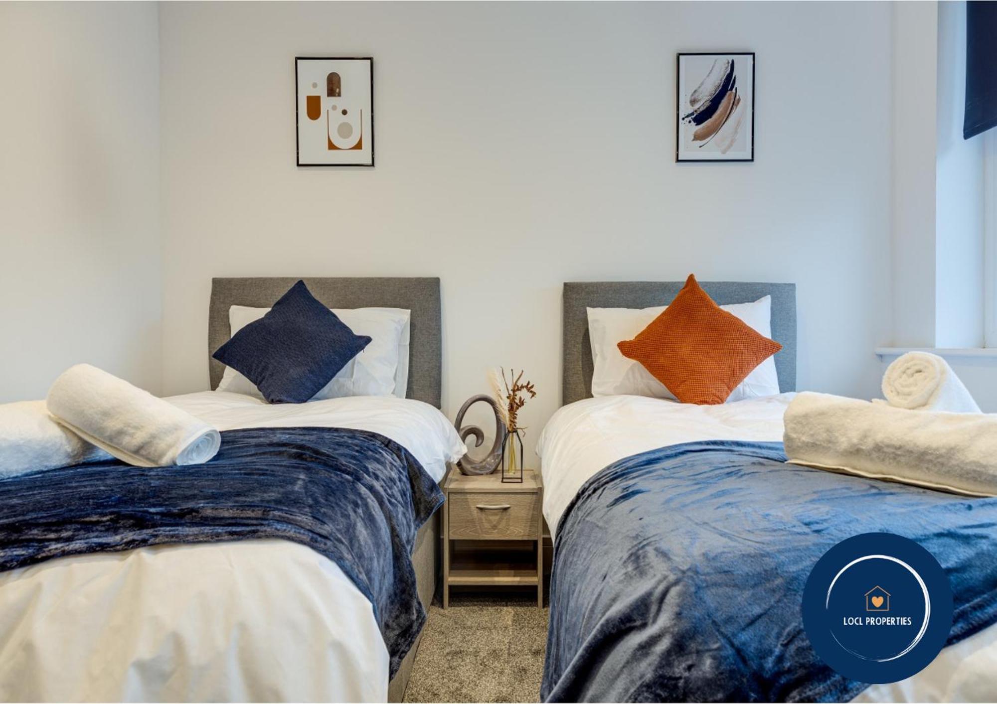 Raglan 3 - Central Apartment With Free Parking سكرابورو المظهر الخارجي الصورة
